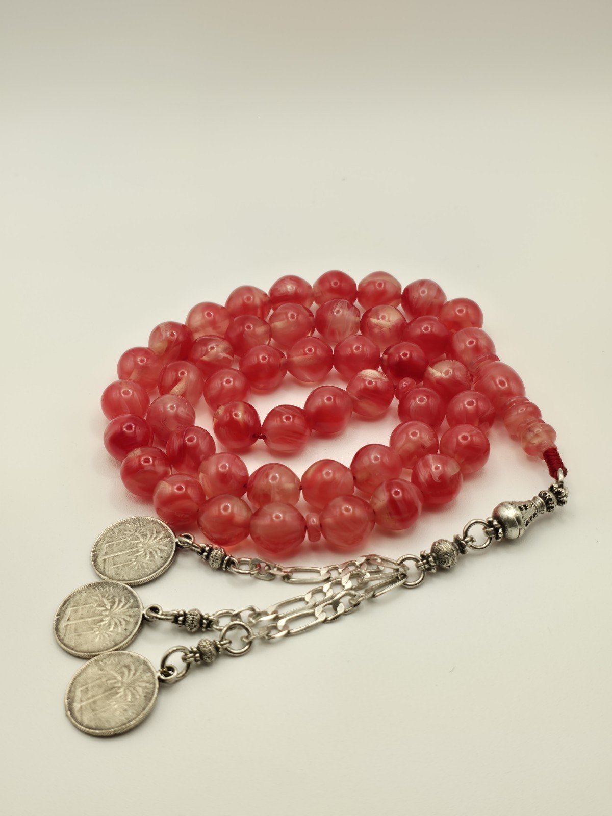 45BEADS, 12 mm , Sandalos , MISBAHA مسباح مسبحة سندلس احمر معرق.