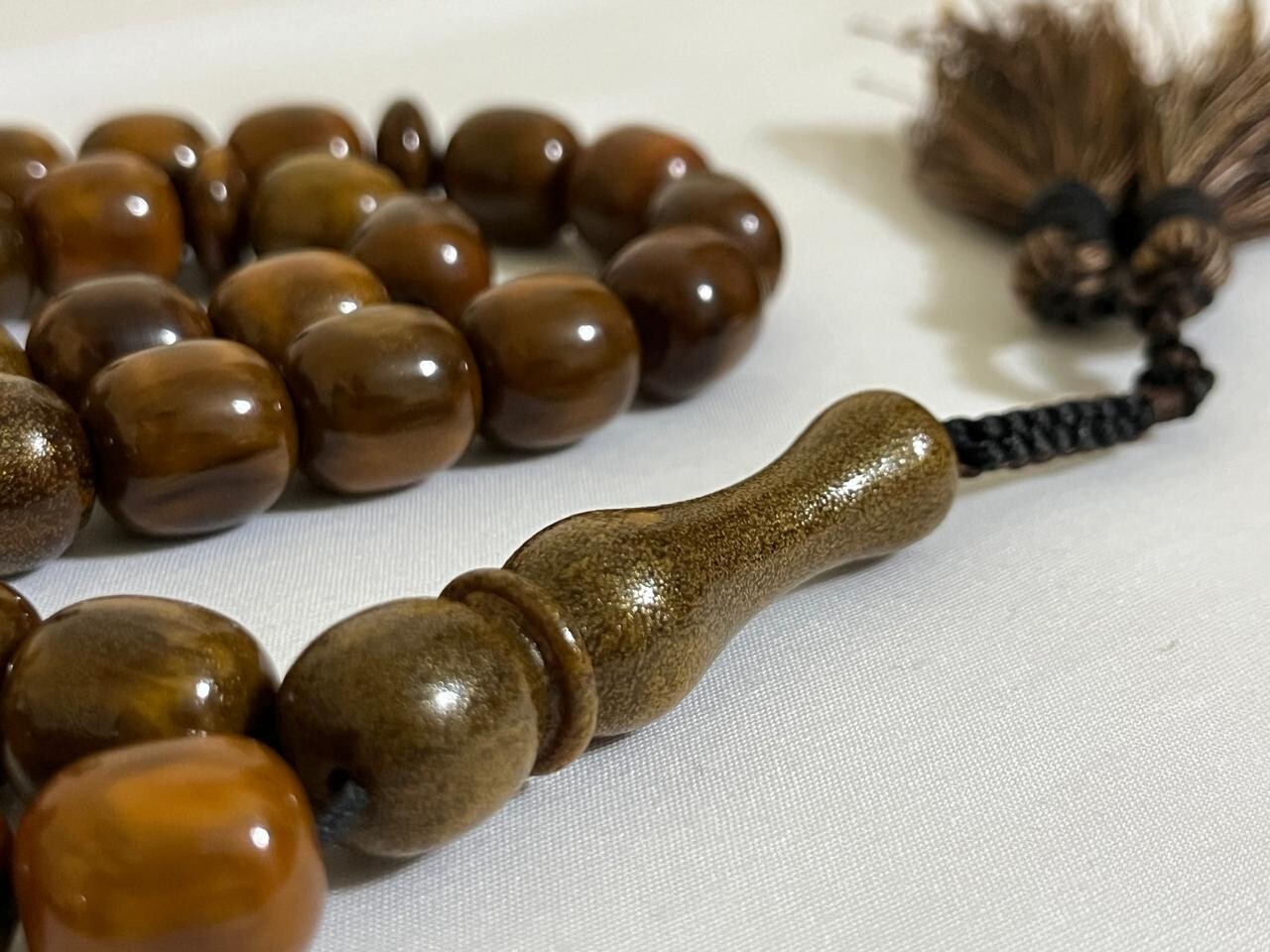 Genuine Old Germany Cherry Amber Rosary 33 سبحة مسكي الماني عكروكي منجمة نوادر