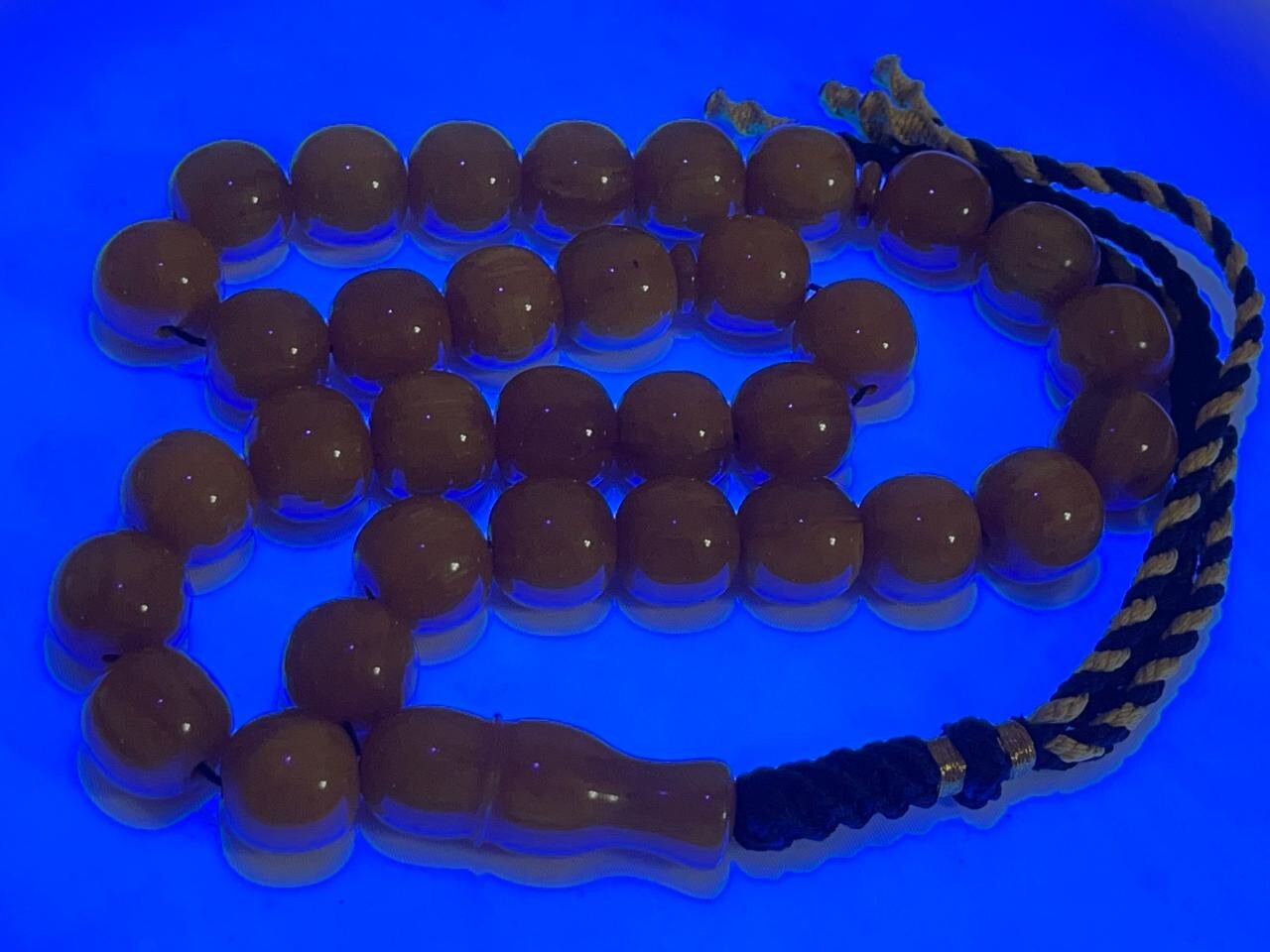 Antique Germany Cherry Amber Rosary 33 سبحة مسكي الماني انتيك خراطة افغاني مصدفة