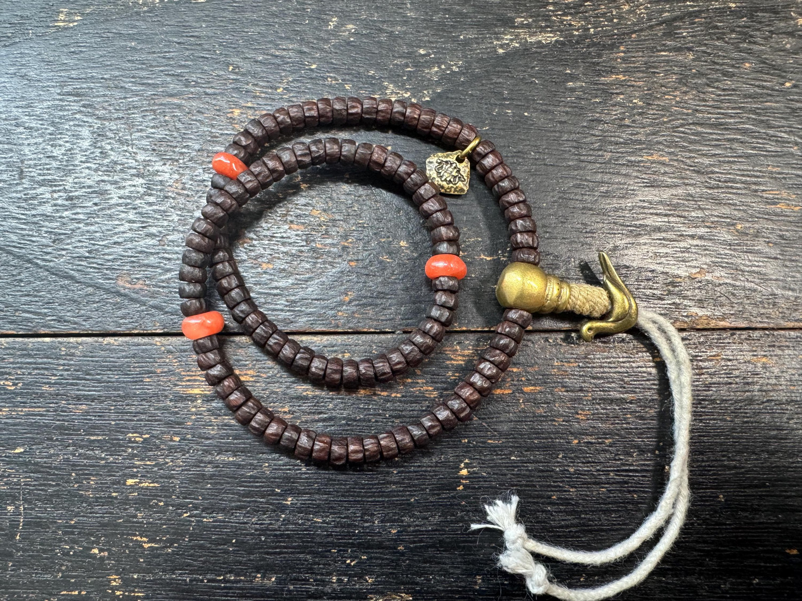 Vintage 108 Mini Hundred-Eyed Bodhi Seed Mala Necklace • Nanhong Agate Accent B
