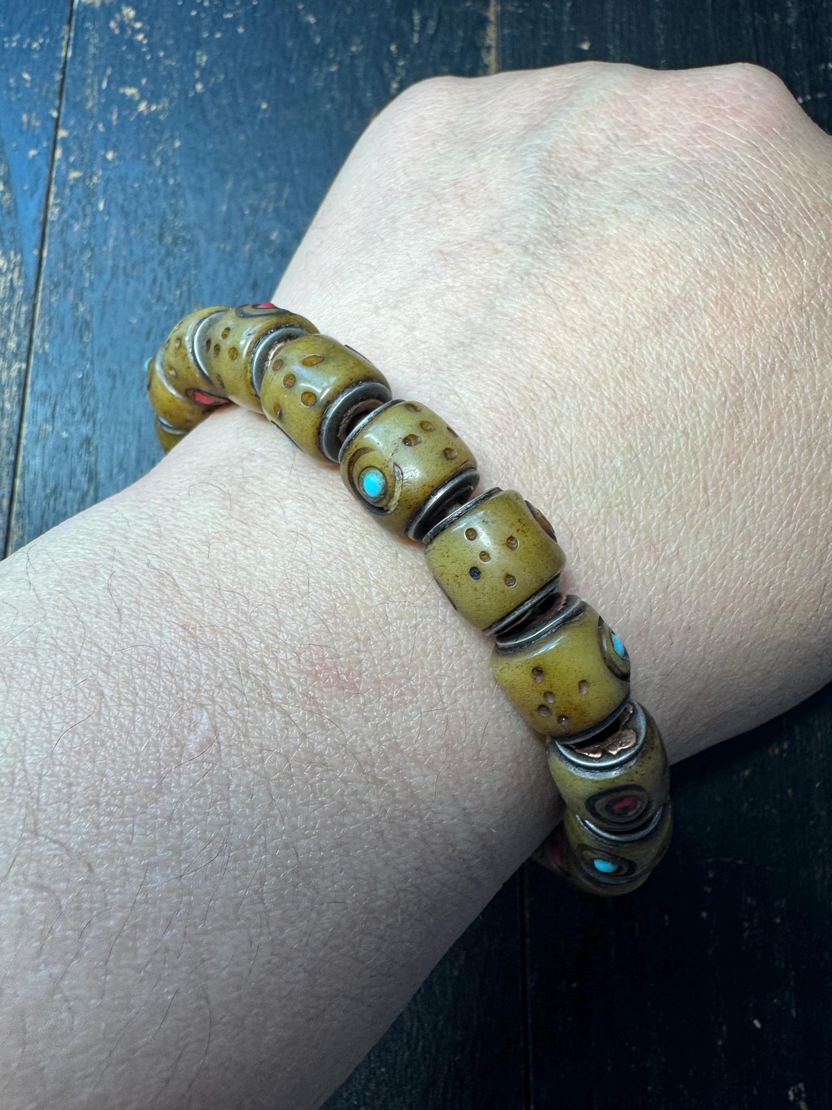 Tibetan Yak Bone Bead Bracelet with Coral & Turquoise Inlay Style – Vintage Bra