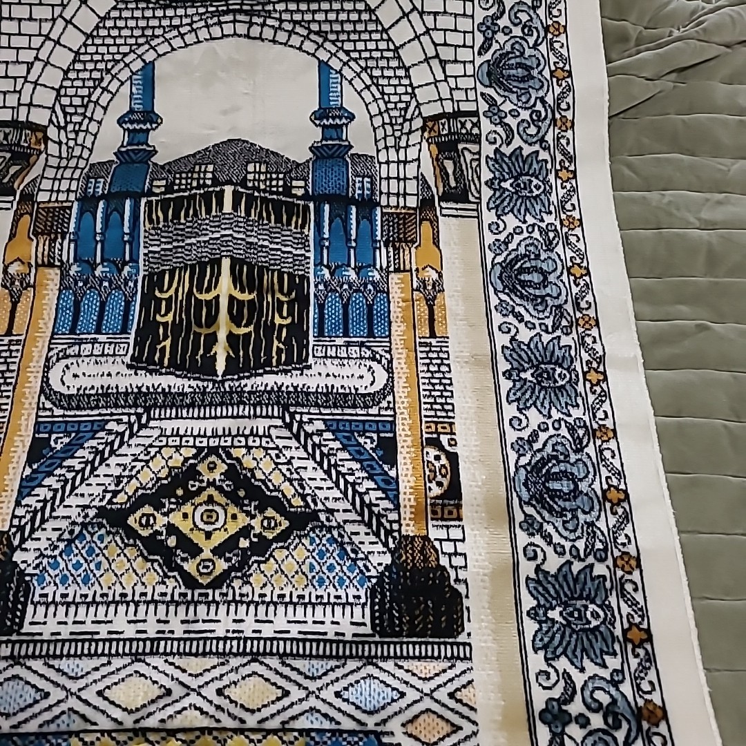 Beautiful White Blue Saudi Arabian Islam Prayer Rug Tapestry Decor 47″X24.5″