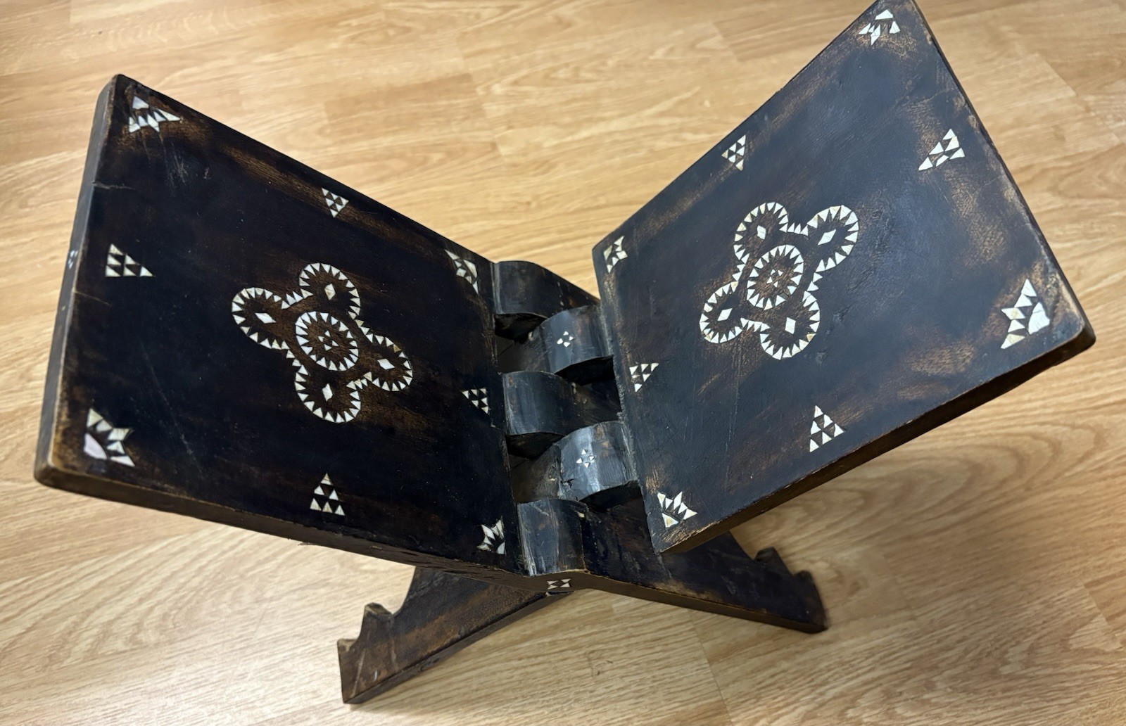 Handcrafted Quran Wood Book Stand, Islamic Home Decor, Inlaid Shell (15”) RARE