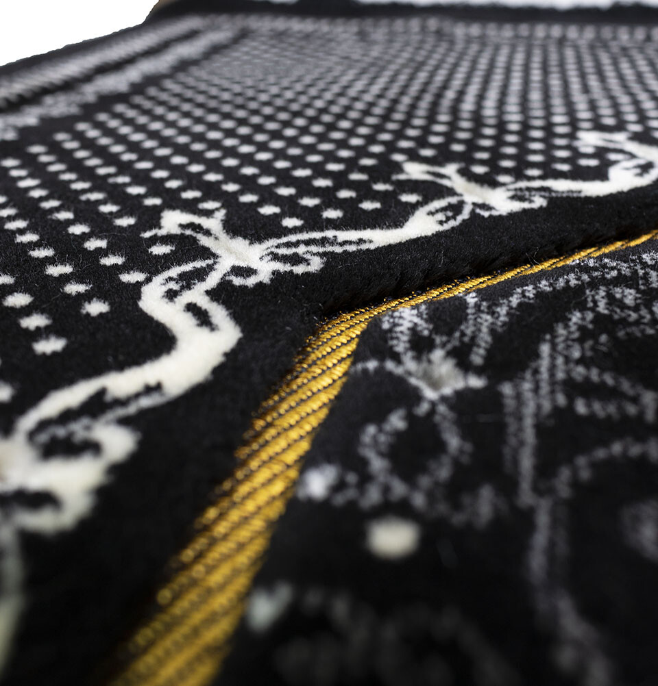 Modefa Turkish Islamic Double Plush Velvet Wide Janamaz Prayer Rug – Black