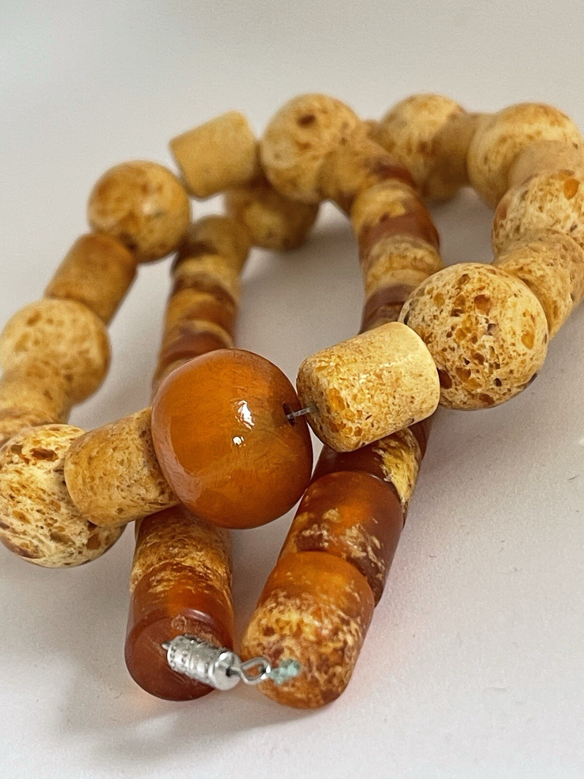 82g Natural Egg Yolk Butterscotch Antique Baltic Amber