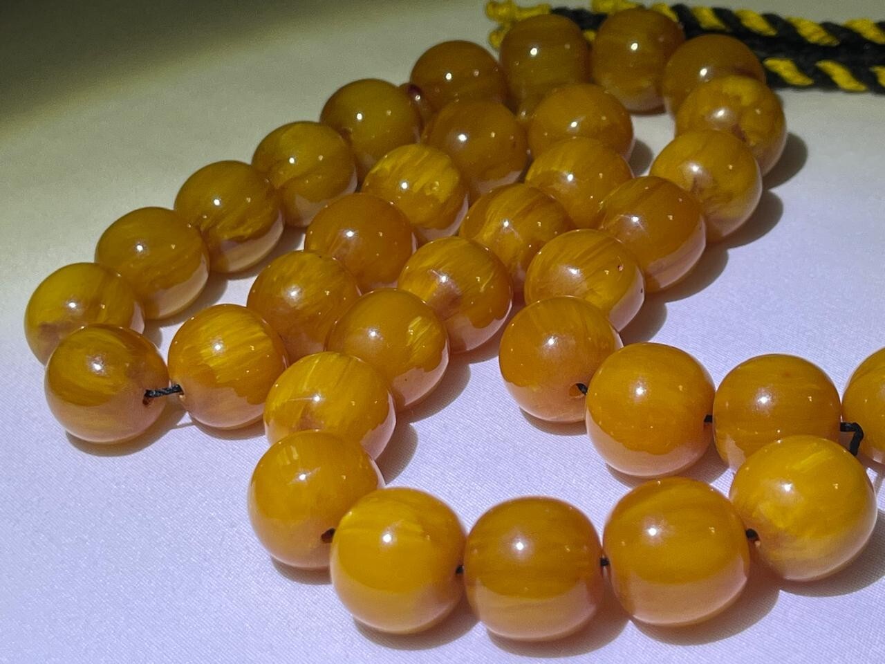 Antique Germany Cherry Amber Rosary 33 سبحة مسكي الماني انتيك خراطة افغاني مصدفة