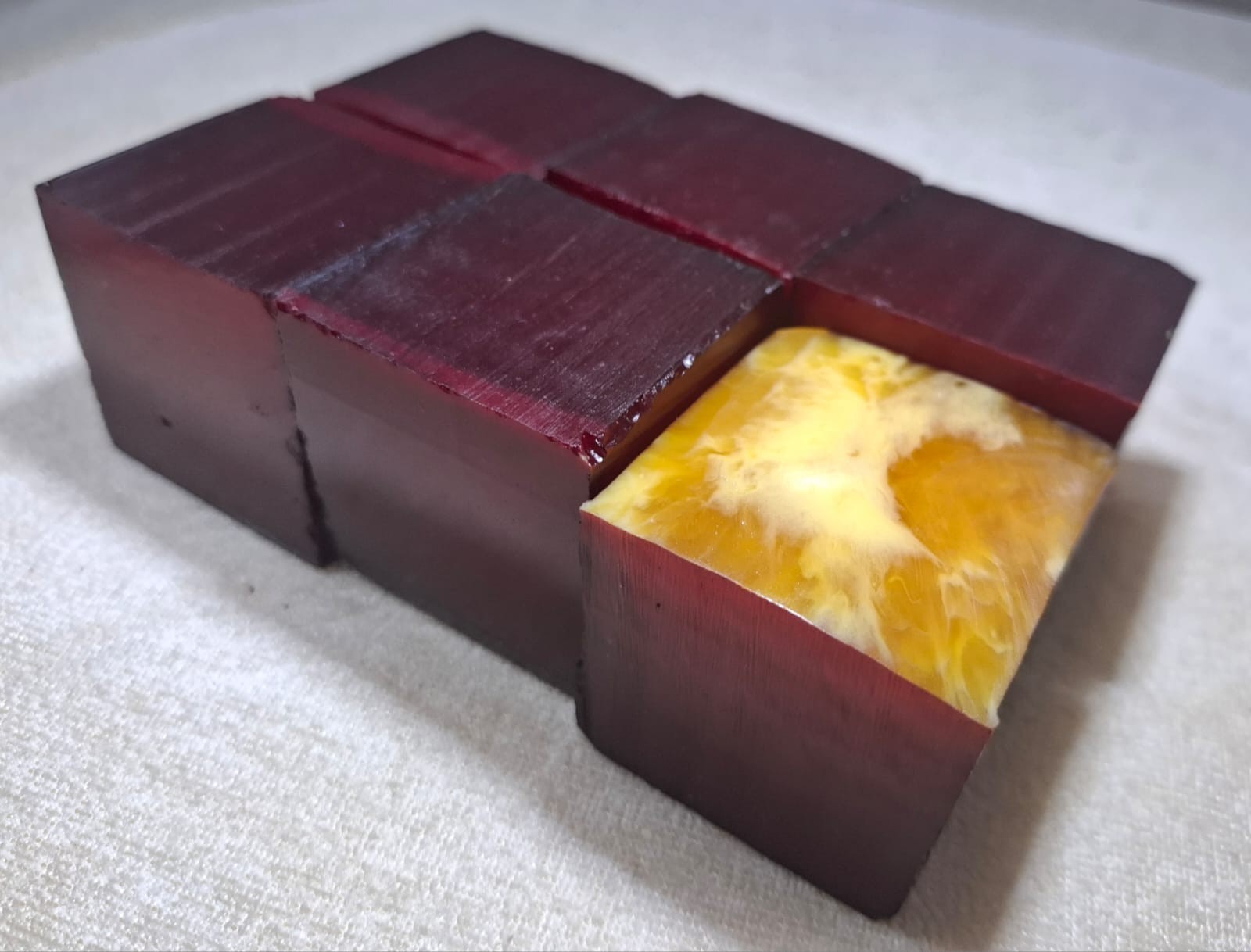 faturan amber 6 cubes unpainted 941 grams suitable for rosary making