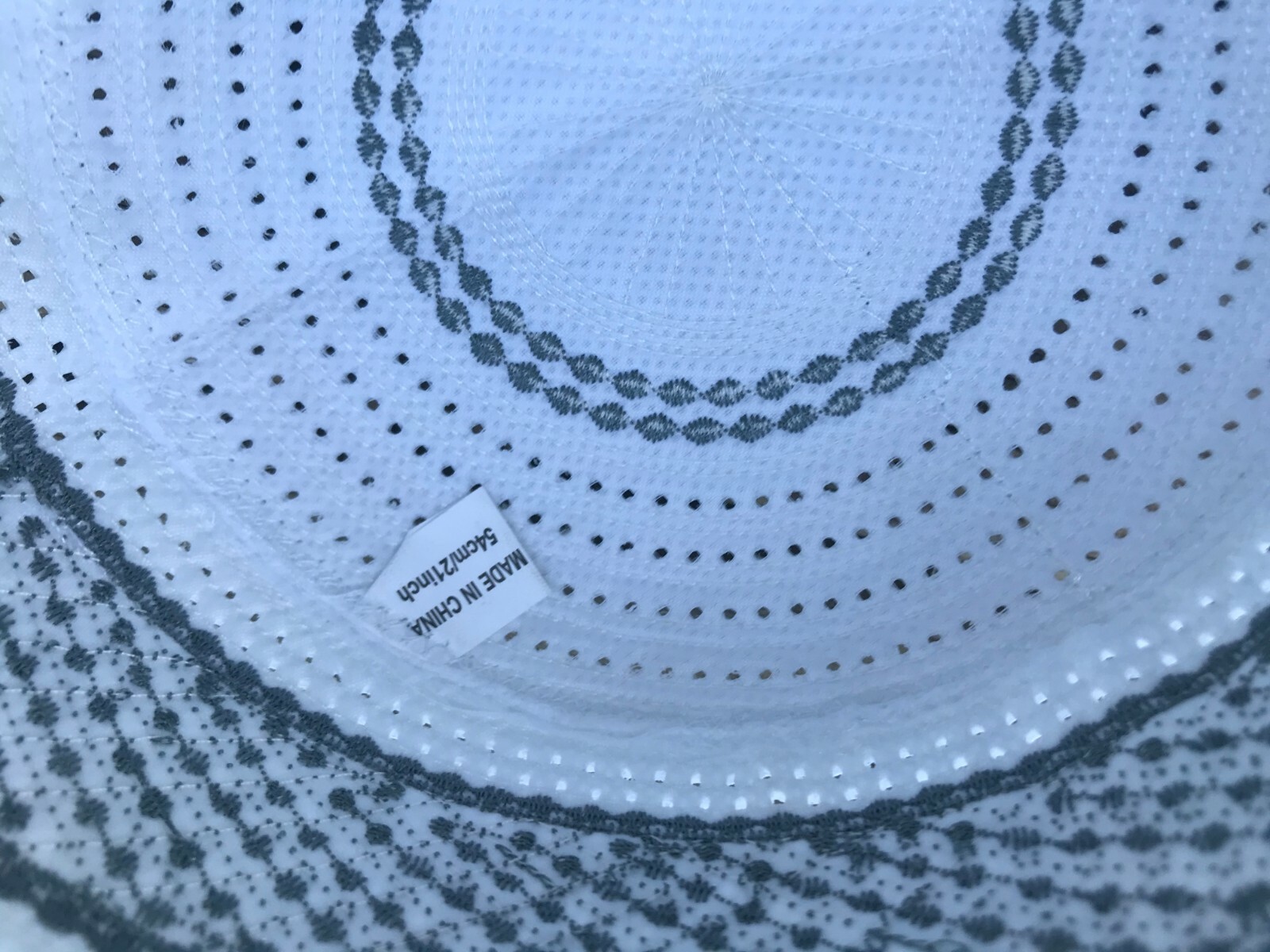 Pray Hat White/Gray Embroidery Islamic Prayer Cap Topi Traditional Hats Size S
