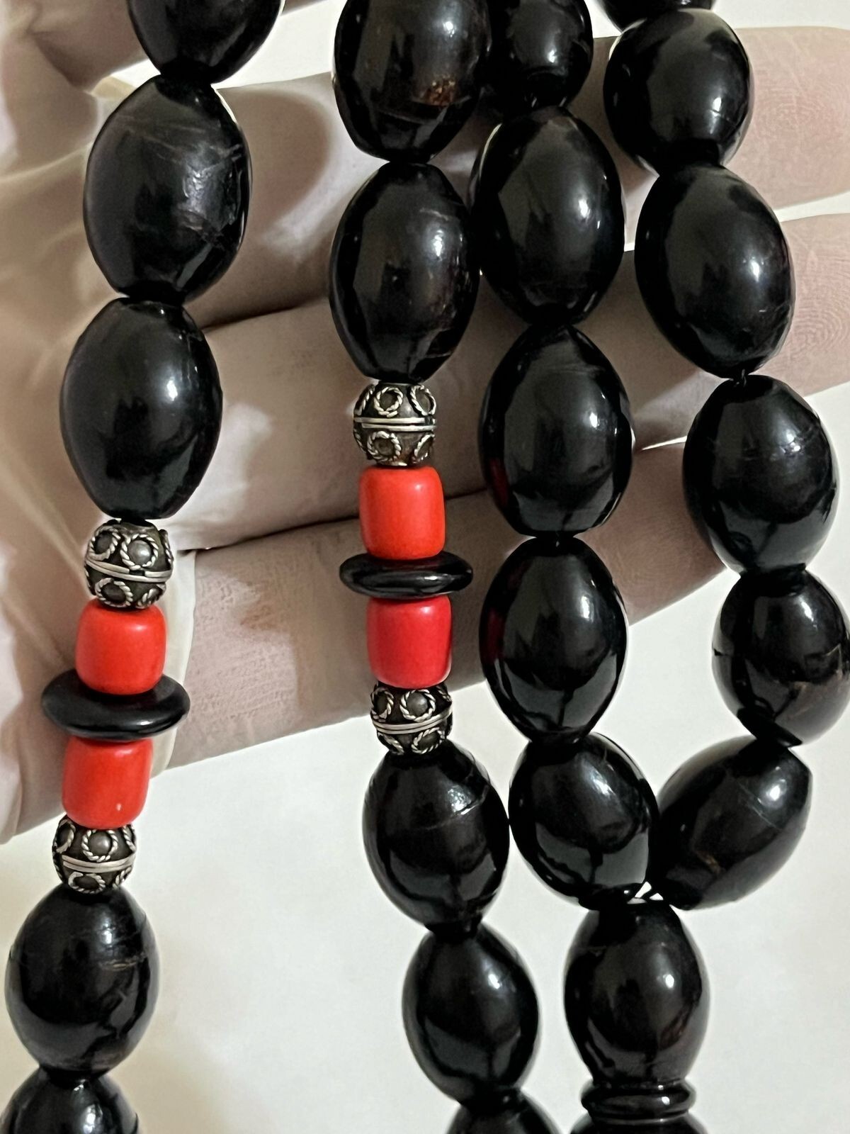 Heavy Antique Coral Rosary Silver 33 سبحة يسر حجازي انتيك فاير عالي فواصل مرجان
