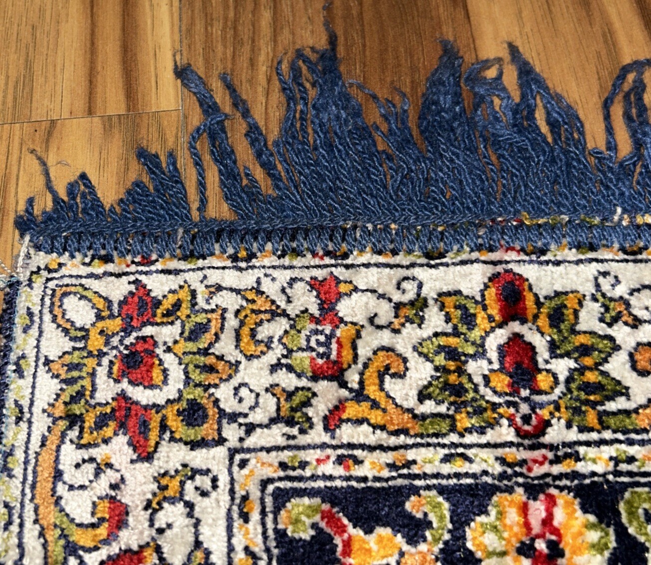 Vintage Turkish Muslim Prayer Rug Kneeling Area Carpet Woven Silk READ SEE PICS