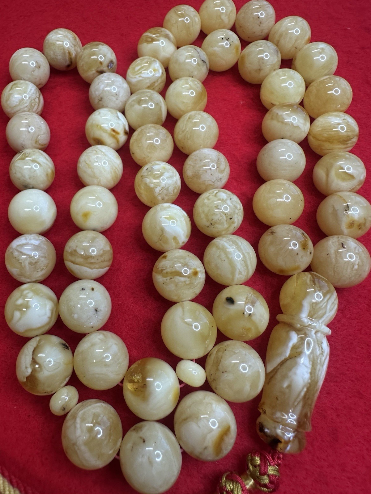 Certified Kiliangradi Natural Baltic Amber Stone -139.2 Grams- 54 Beads 16mm