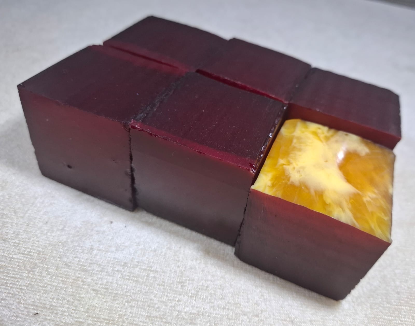 faturan amber 6 cubes unpainted 941 grams suitable for rosary making