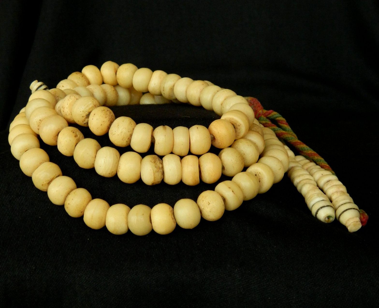 KYRA MINT-Ancient ISLAMIC Moorish Prayer NECKLACE-Over 100 CAMEL BONE Beads -50′