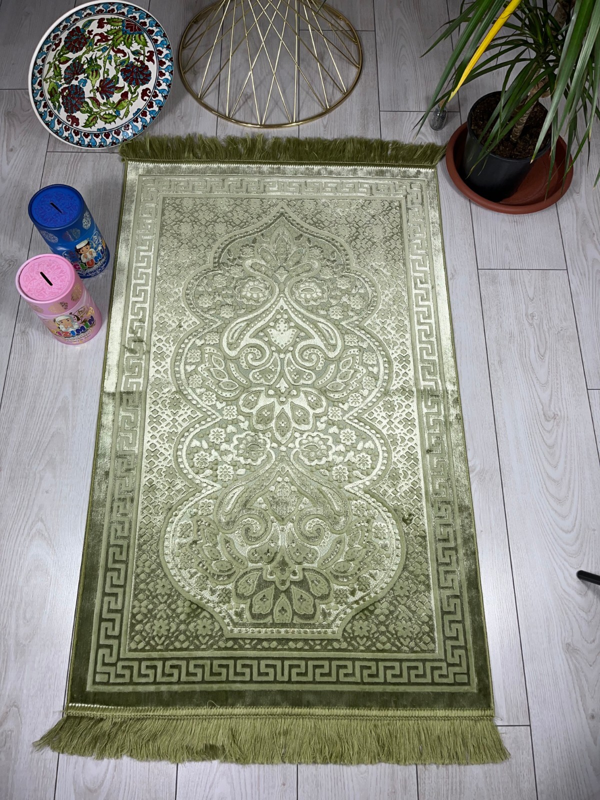 Green Color Shiny Luxury Silk Satin Prayer Rug