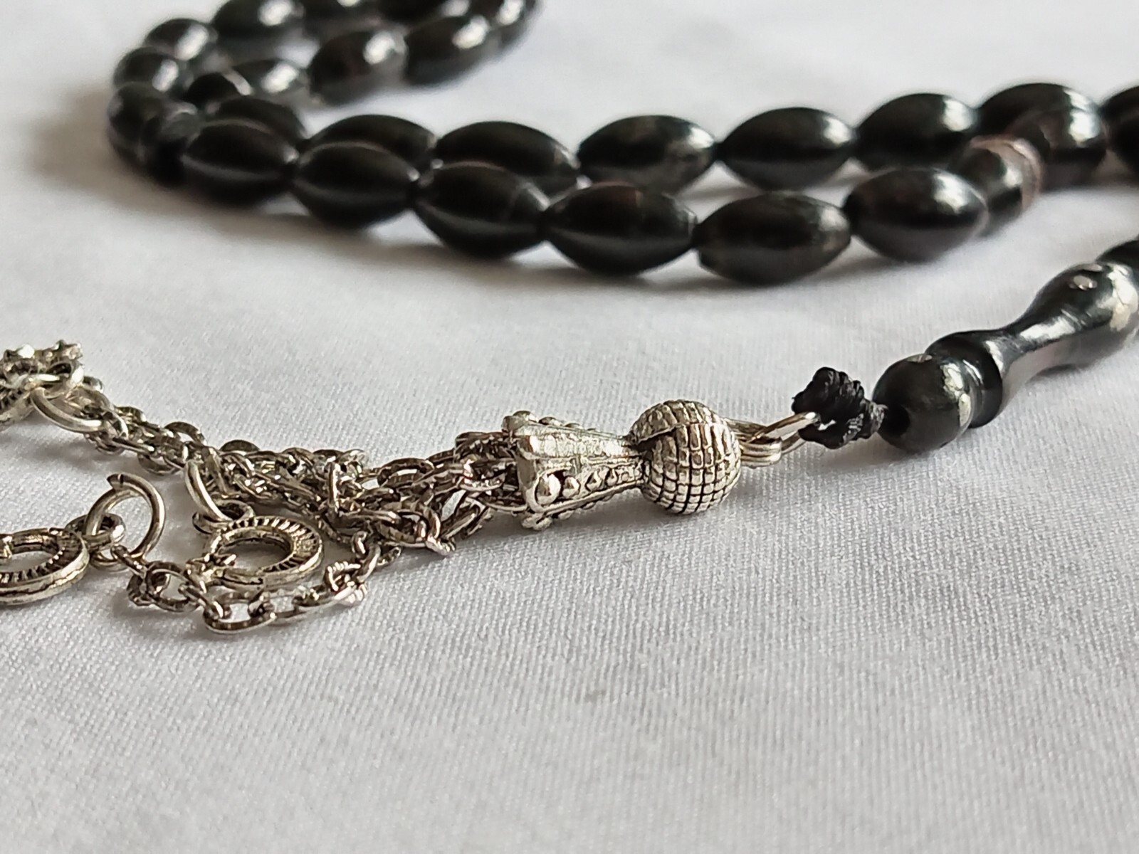 Vintage Coral Red Sea Rosary 33 Bead Fire سبحة يسر حجازي بحر أحمر قديم فايرعالي