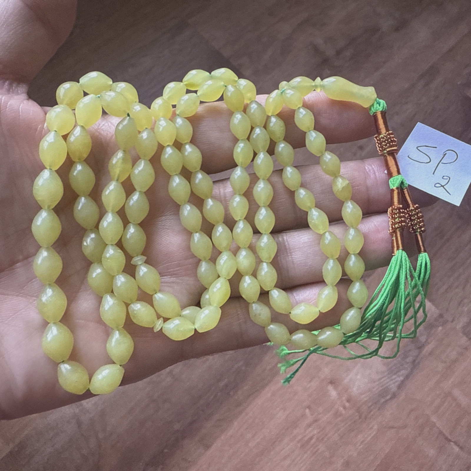 RARE GREEN 99 BEADS أخضر نادر GENUINE SHAH MAGHSOUD 49 cm شاه مقصود تسبيح