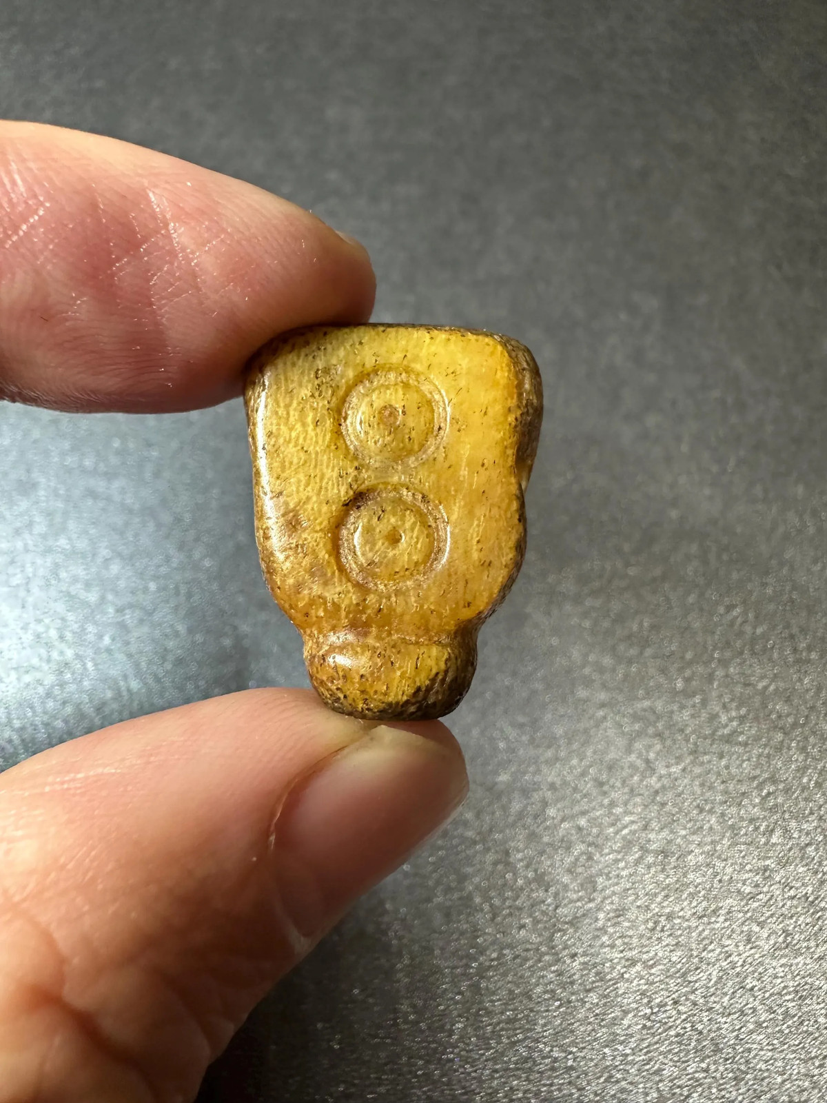 Hand-Carved Yak Bone Guru Bead, Dice Pattern (2 & 3), For Mala Necklace, Tibeta
