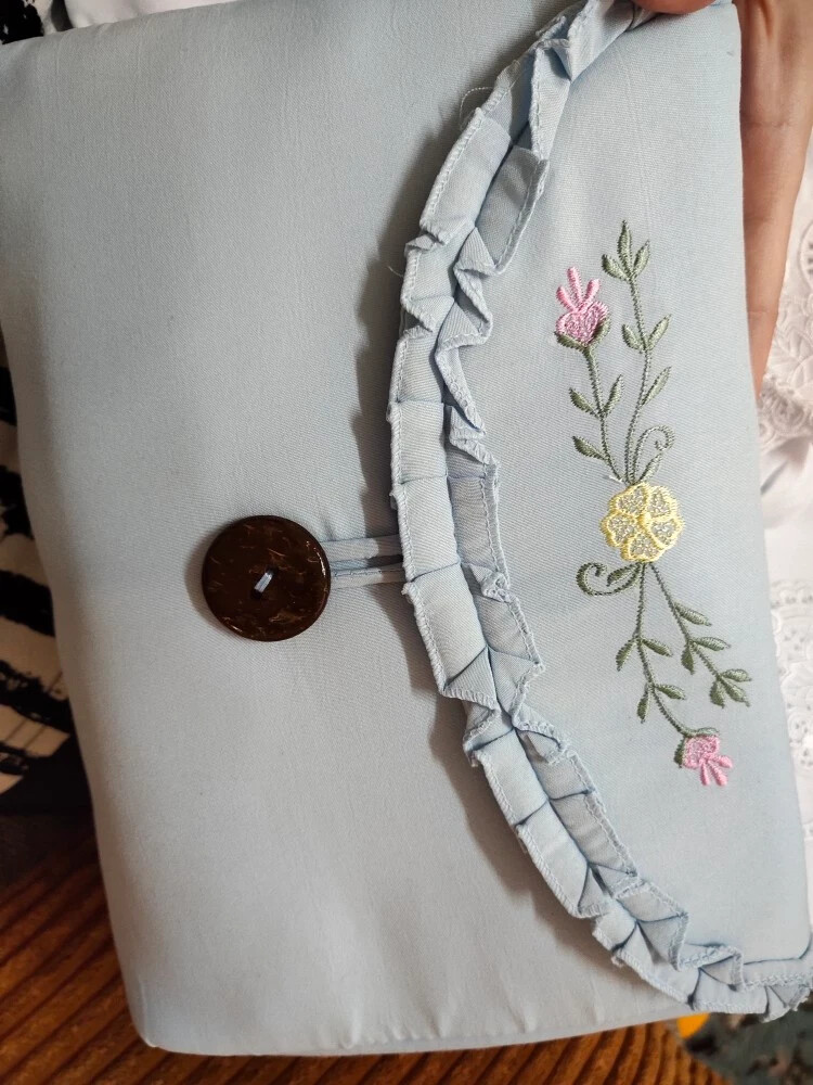 Telekung Raudah’s Adult Dannish Bag And Mini Prayer Rug