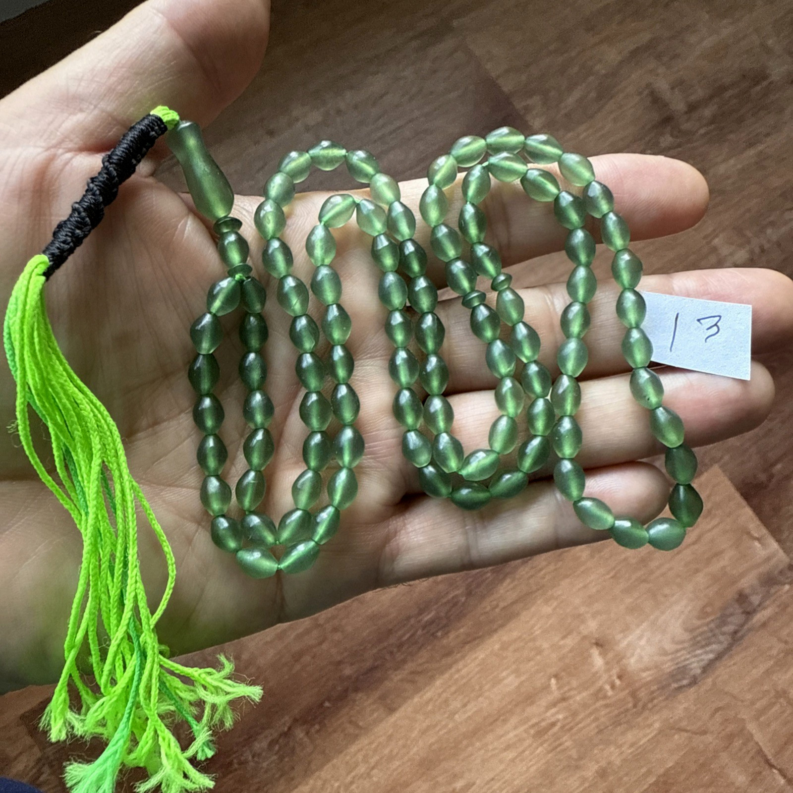 GREEN 99 BEADS حمسبحة خضراء GENUINE SHAH MAGHSOUD 43 cm شاه مقصود تسبيح