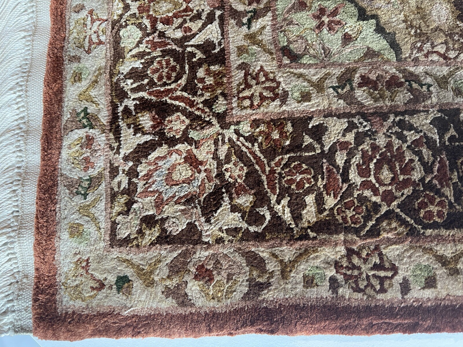 Hand Knotted Oriental Silk Prayer Rug. Wall hanging Carpet. Islamic Art. Vintage
