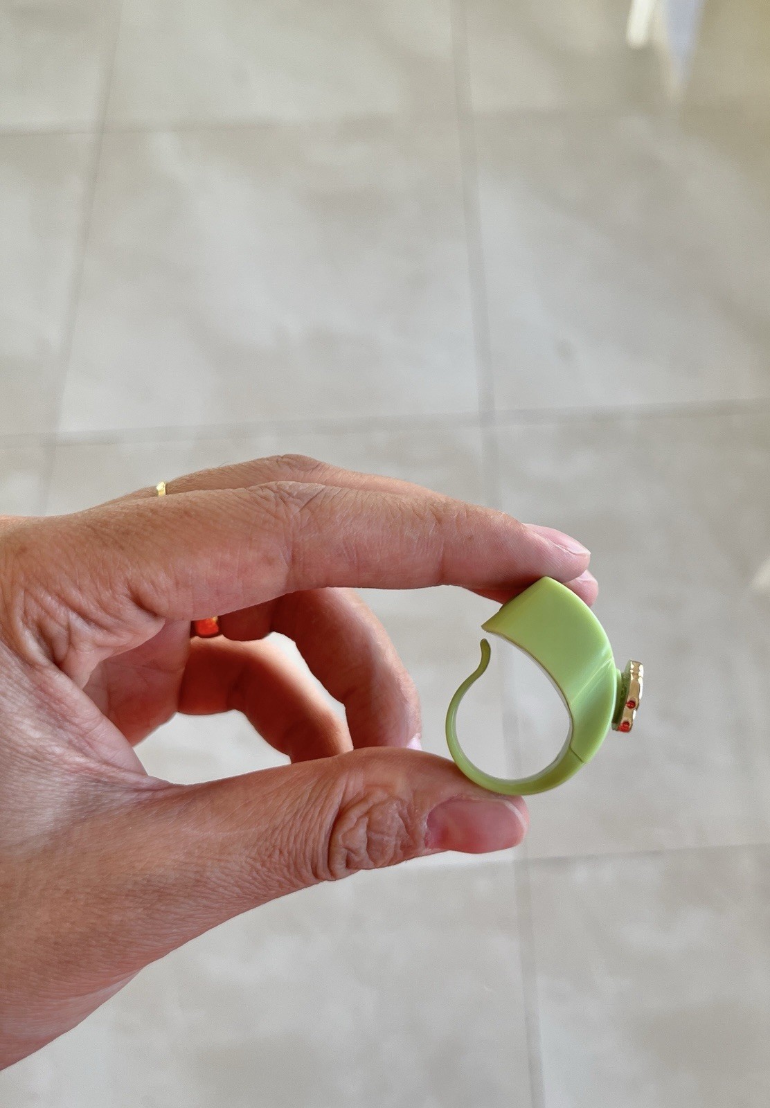 digital finger Light green tasbeeh counter clicker -with handmade touch 🌸