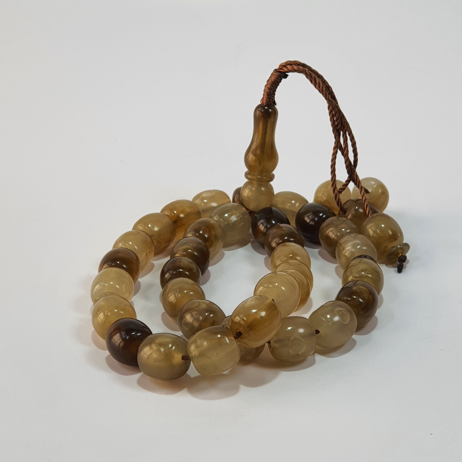 Vintage Heavy Resin Tasbih 33 Beads 62gr Smoky Veins Amber Look Misbaha 13.5mm