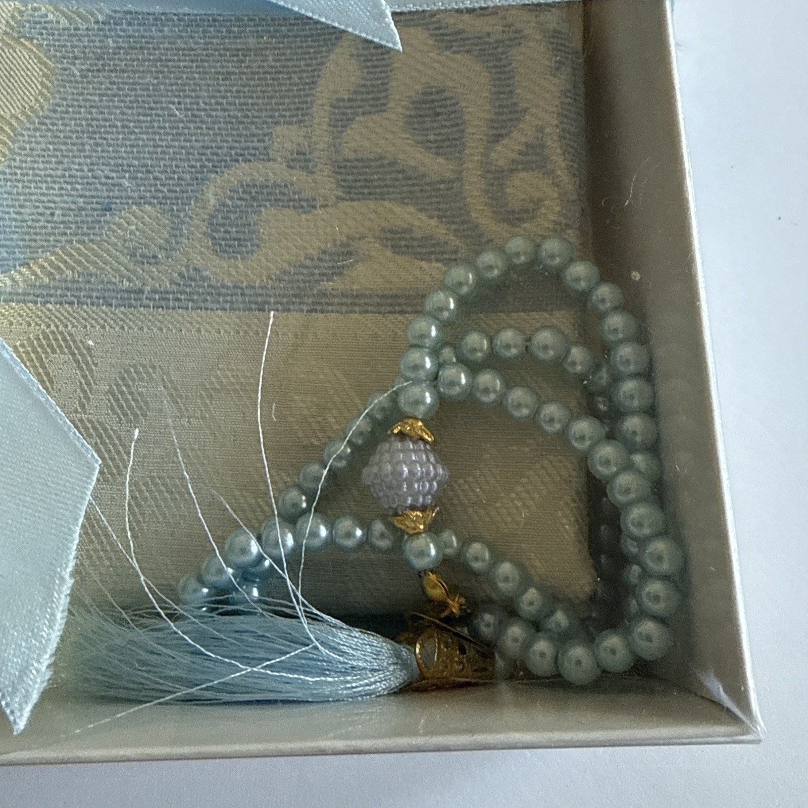 New Bridal Musallah Box Or Kuncha Quran Gift Set–Blue Prayer Mat, Quran & Tasbih