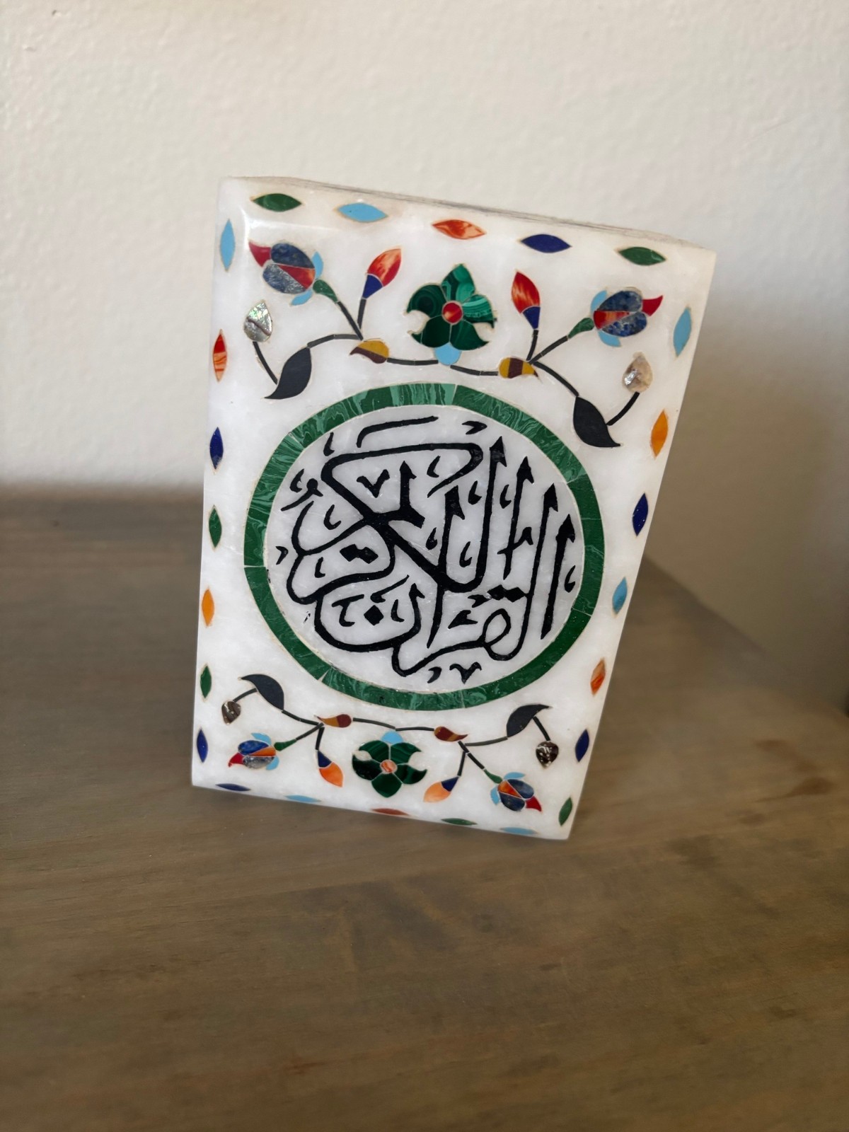 Quran Box – White Marble with Handcrafted Inlay of semi-precious stones