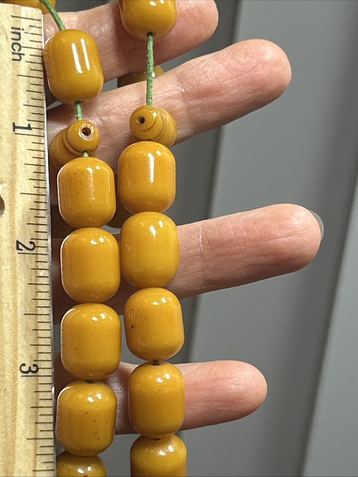 40. Yellow Butterscotch Bakelite Barrel Beads Green cord Beaded Prayer 20″,65.7g