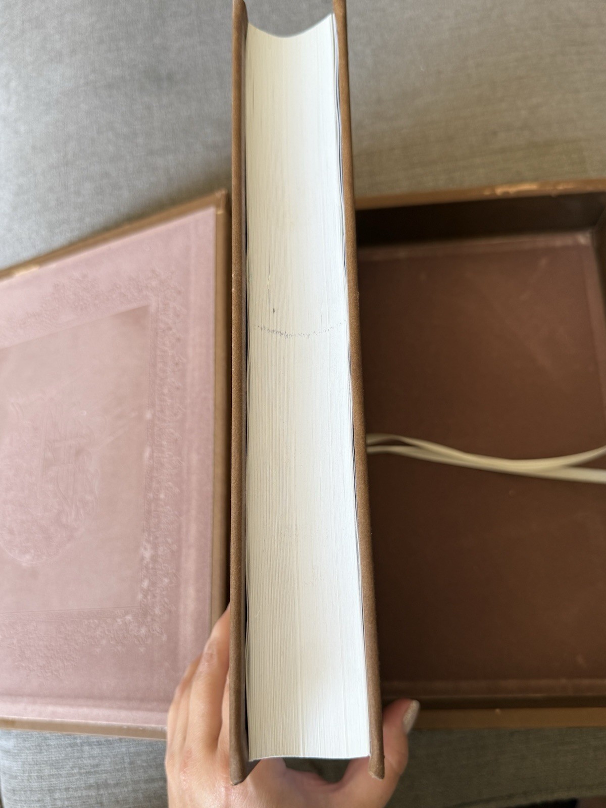 Luxury Quran Gift Edition – Arabic Calligraphy – Hardcover with Presentation Box