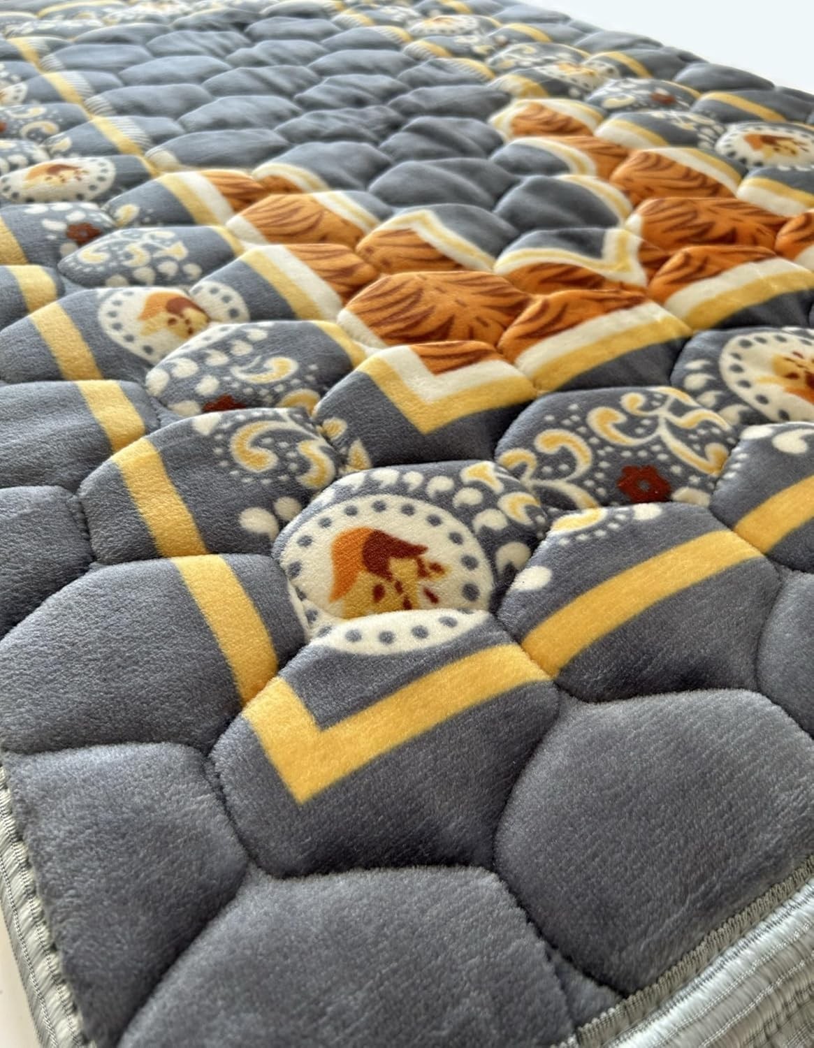 Lightweight & Portable Prayer Rug with Beads | Ideal for Travel | Grey 47inx32in