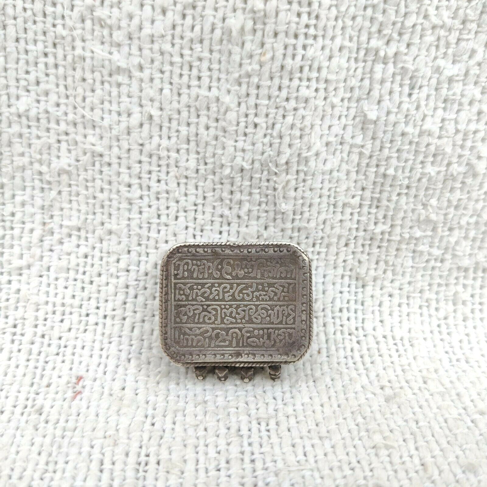 19c Antique Islamic Urdu Calligraphy Kalma Silver Miniature Quran Shrif Box J137