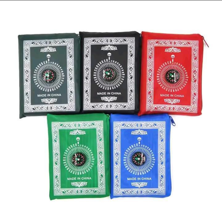 TRAVEL POCKET PRAYER MAT RUG JA NAMAZ WITH QIBLA KAABA COMPASS IN POUCH
