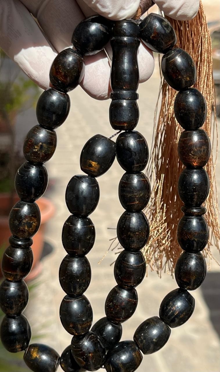 Elegant Antique Natural Coral Rosary سبحة يسر حجازي انتيك الانتيك فاير نوادر