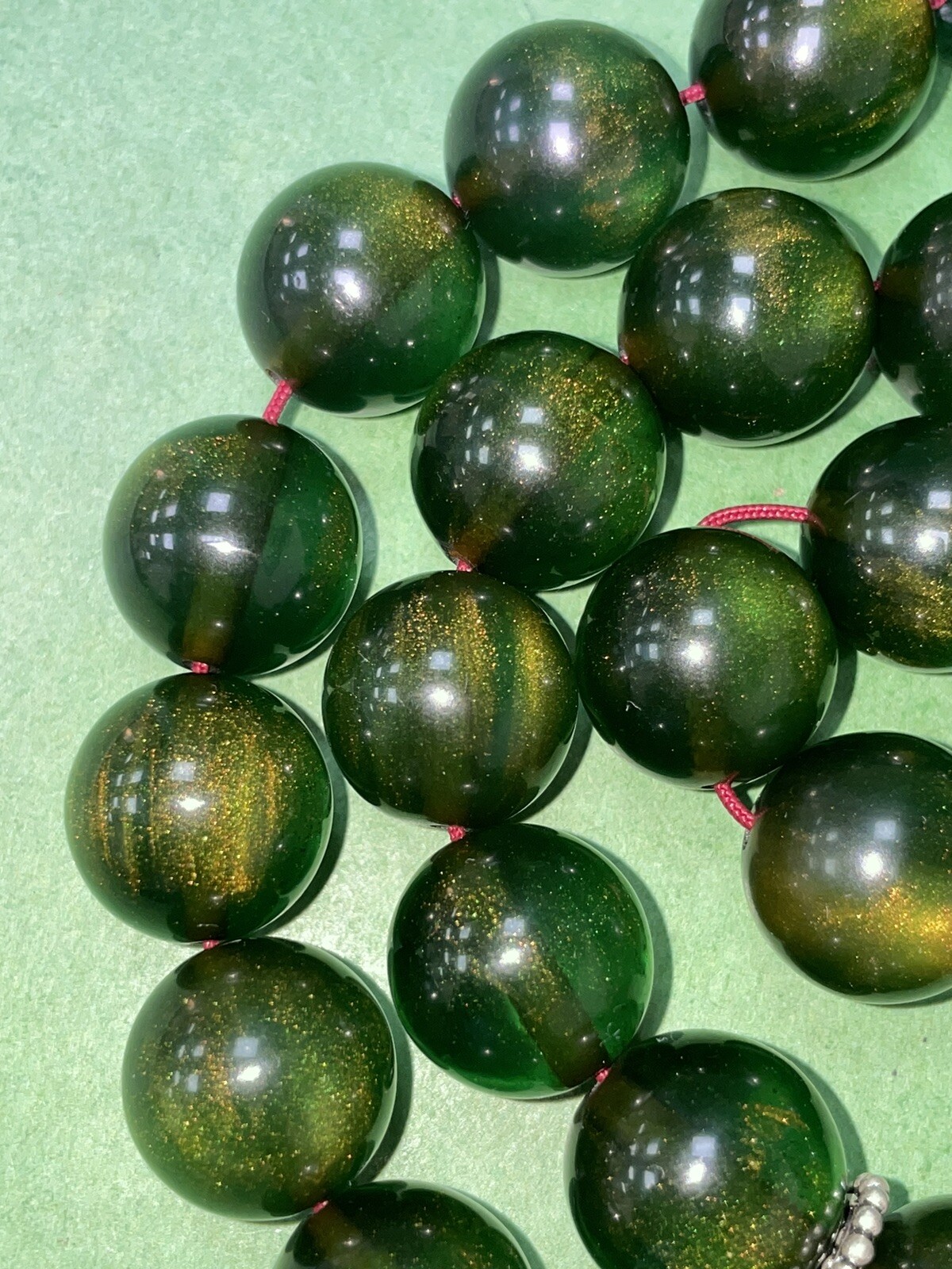 Antique Old Stardust Green Amber bakelite islamic Worry prayer 33 beads 105g R8