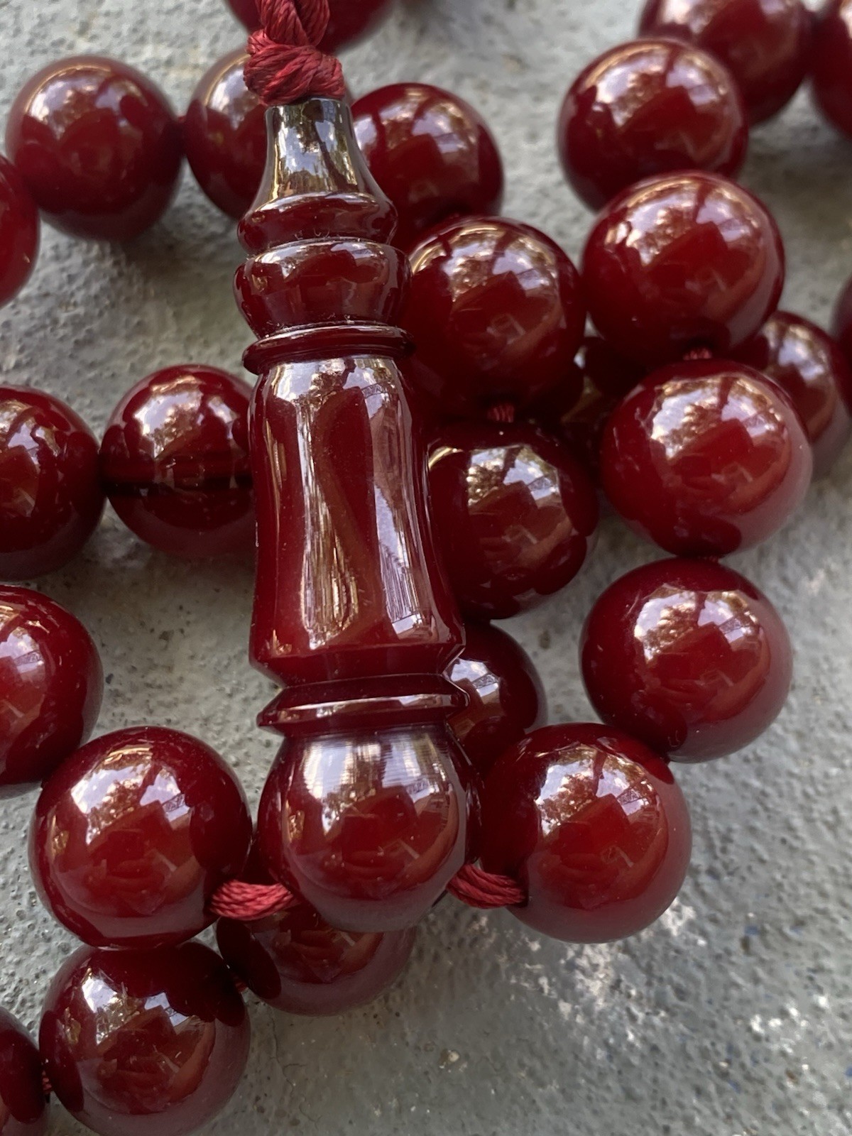tradition Cherry Amber Faturan Bakelite Corba Rosary تقليد الكوربا المراوح