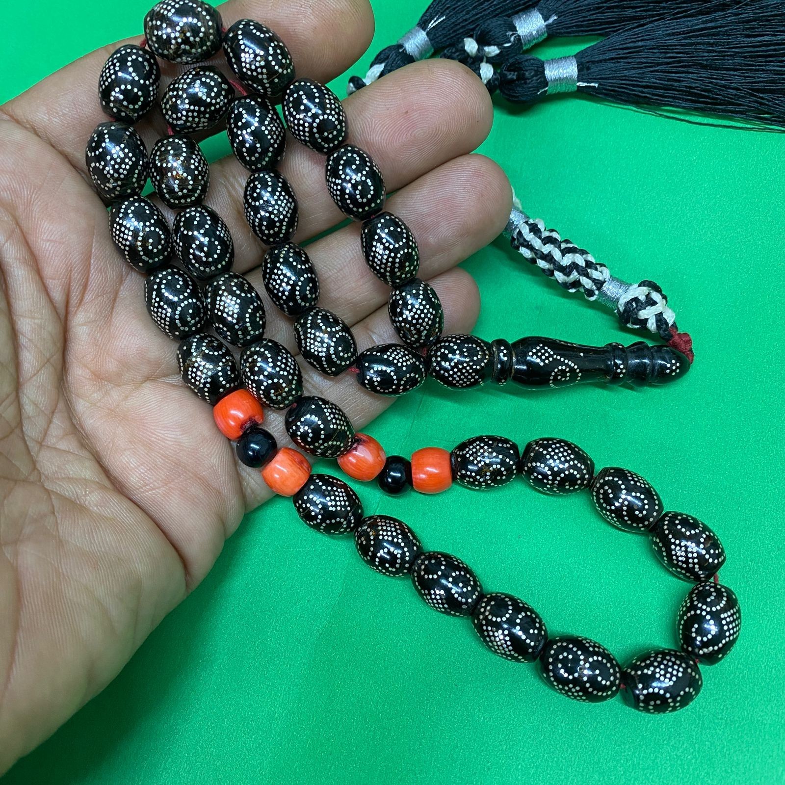 Vintage 33 black coral prayer beads worry beads makkawi yusr yusri يسر مكاوي