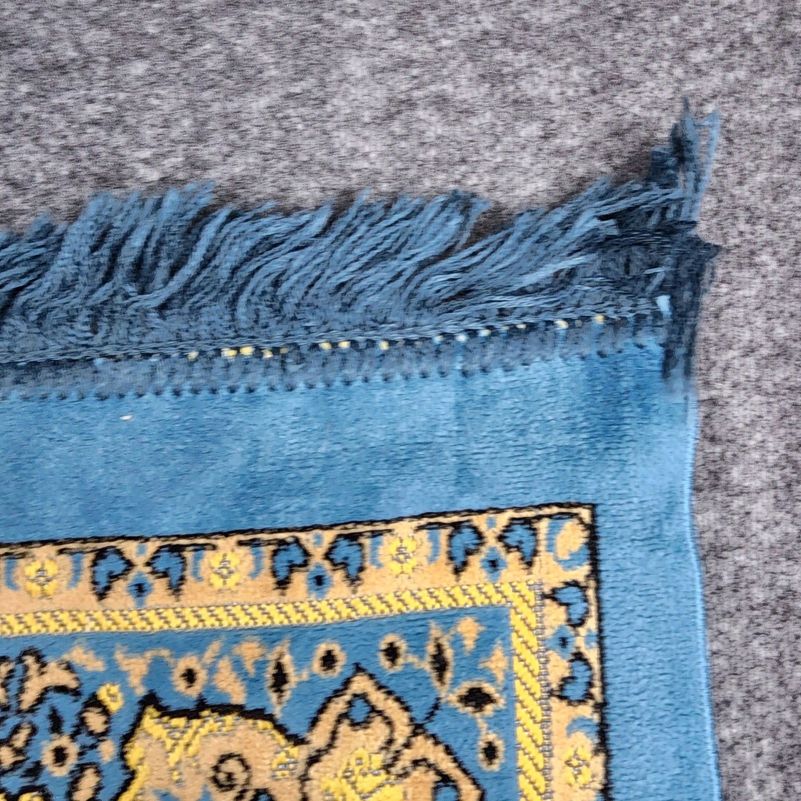 Riyadh Velvet Prayer Rug Musallah 41×27 Blue Gold Kaaba Motif Saudi Arabia
