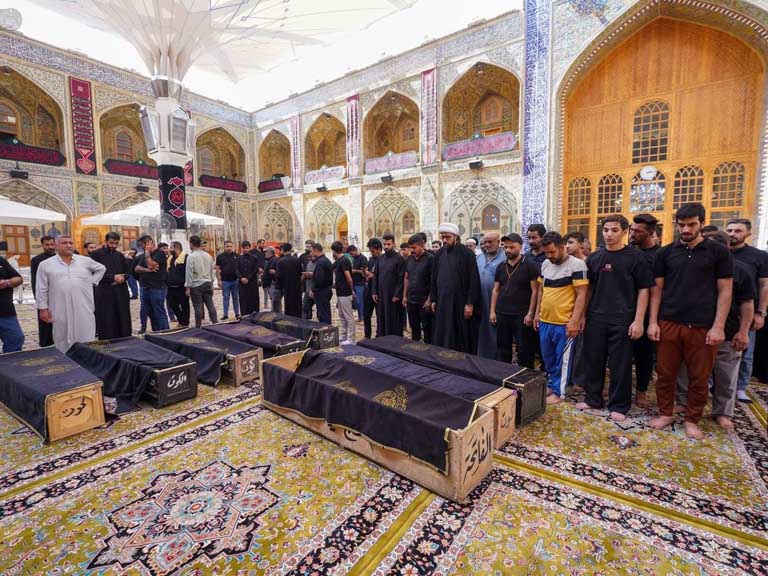 کوت سانحہ کے شہداء کی حرم مقدس امیرالمومنینؑ میں تشییع جنازہ