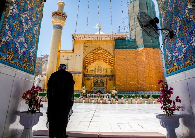 امیرالمؤمنین علیہ‌السلام سے انعام پانے والا خادم