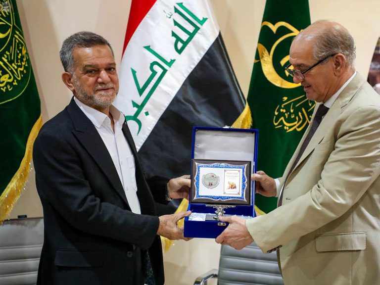 بین الاقوامی کتاب میلہ بغداد میں حرم مقدس امیرالمؤمنین علیہ‌السلام کے اسٹال کا نمایاں مقام