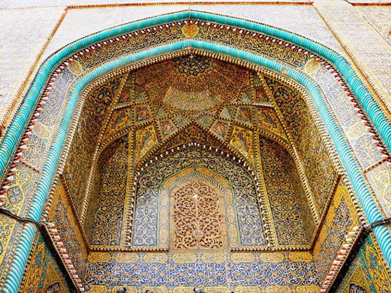 حرم مقدس امیرالمؤمنین علیہ‌السلام کا ایوان علماء