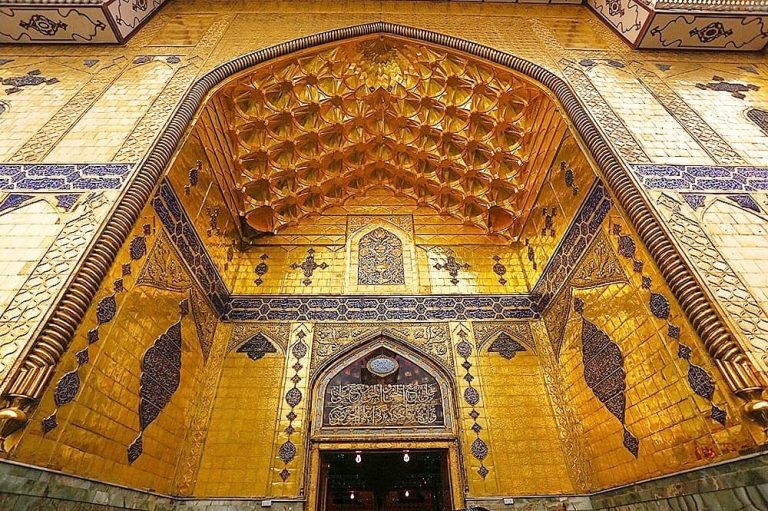 حرم مقدس امیرالمؤمنین علیہ‌السلام کا ایوان طلائی؛ اسلامی فن کا تاریخی شاہکار