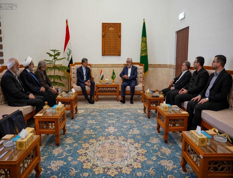 حرم مقدس امیرالمؤمنین علیہ‌السلام کے متولی کی حرم مقدس امام رضا علیہ‌السلام کے نائب متولی سے ملاقات