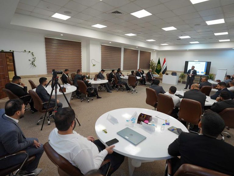 حرم مقدس امیرالمؤمنین علیہ‌السلام میں خدام کے لیے تربیتِ مربی کورس اختتام پذیر