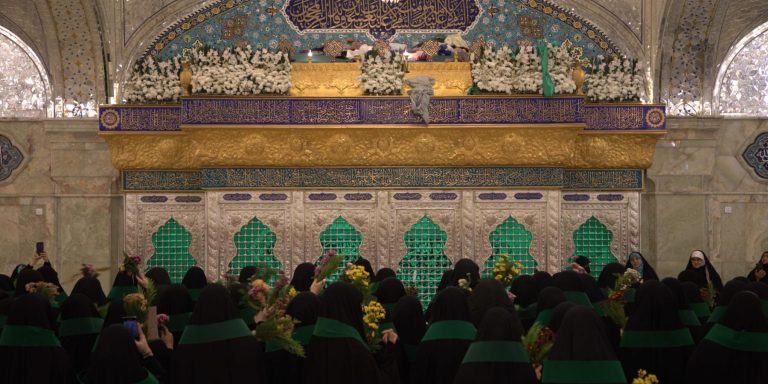 حرم مقدس امیرالمؤمنین علیہ‌السلام کا خواتین زائرین کی رہنمائی پروجیکٹ کا آغاز