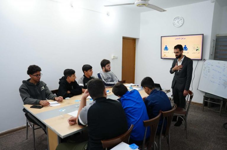 حرم مقدس امیرالمؤمنین علیہ‌السلام کی جانب سے ’’علوی جوان‘‘ تعلیمی و تربیتی پروگرام کا انعقاد