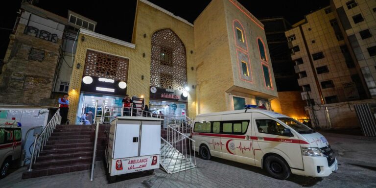 حرم مقدس امیرالمؤمنین علیہ‌السلام