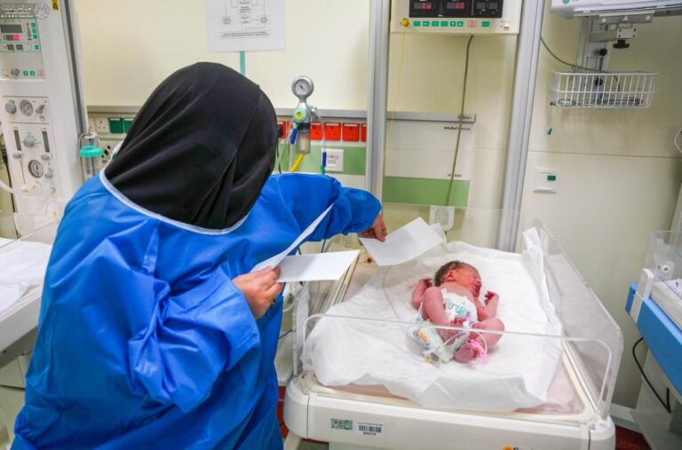 اسپتالوں میں نومولود بچوں کی پذیرائی