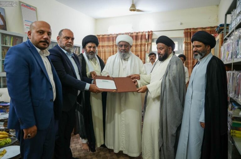 پاکستان میں جشن میلاد میں شرکت کی دعوتیں تقسیم
